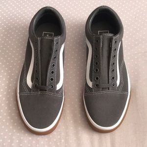 UNWORN, Hard to Find! Old Skool Vans